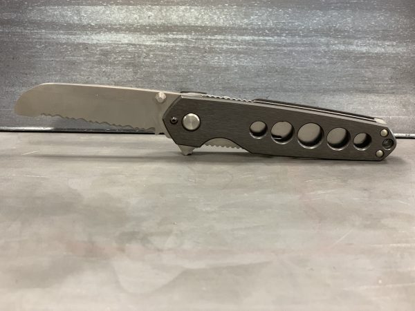 Buck 883 Code 3 Alpha Crosslock Double Blade Knife